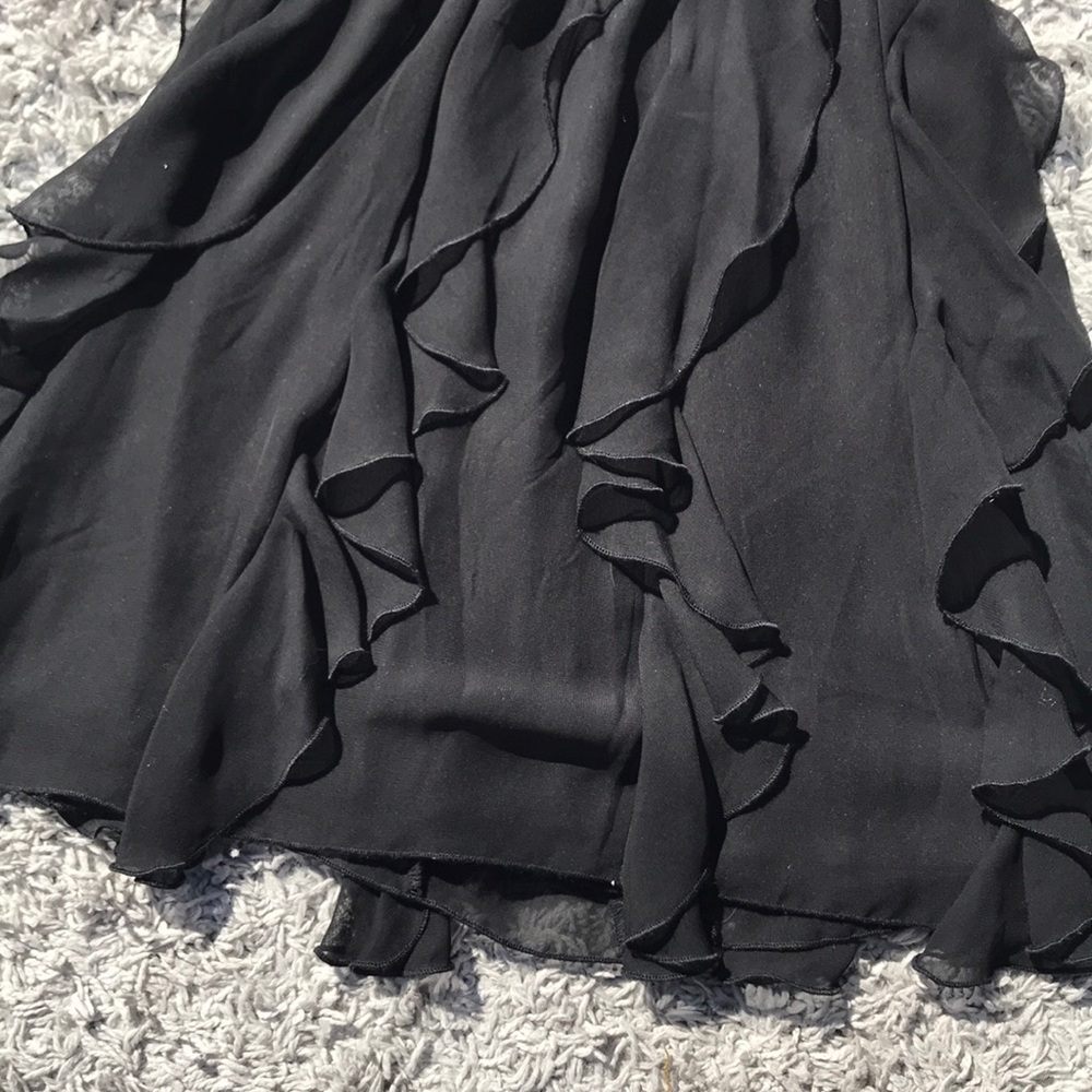 Little black strapless dress - Picture 3 of 8
